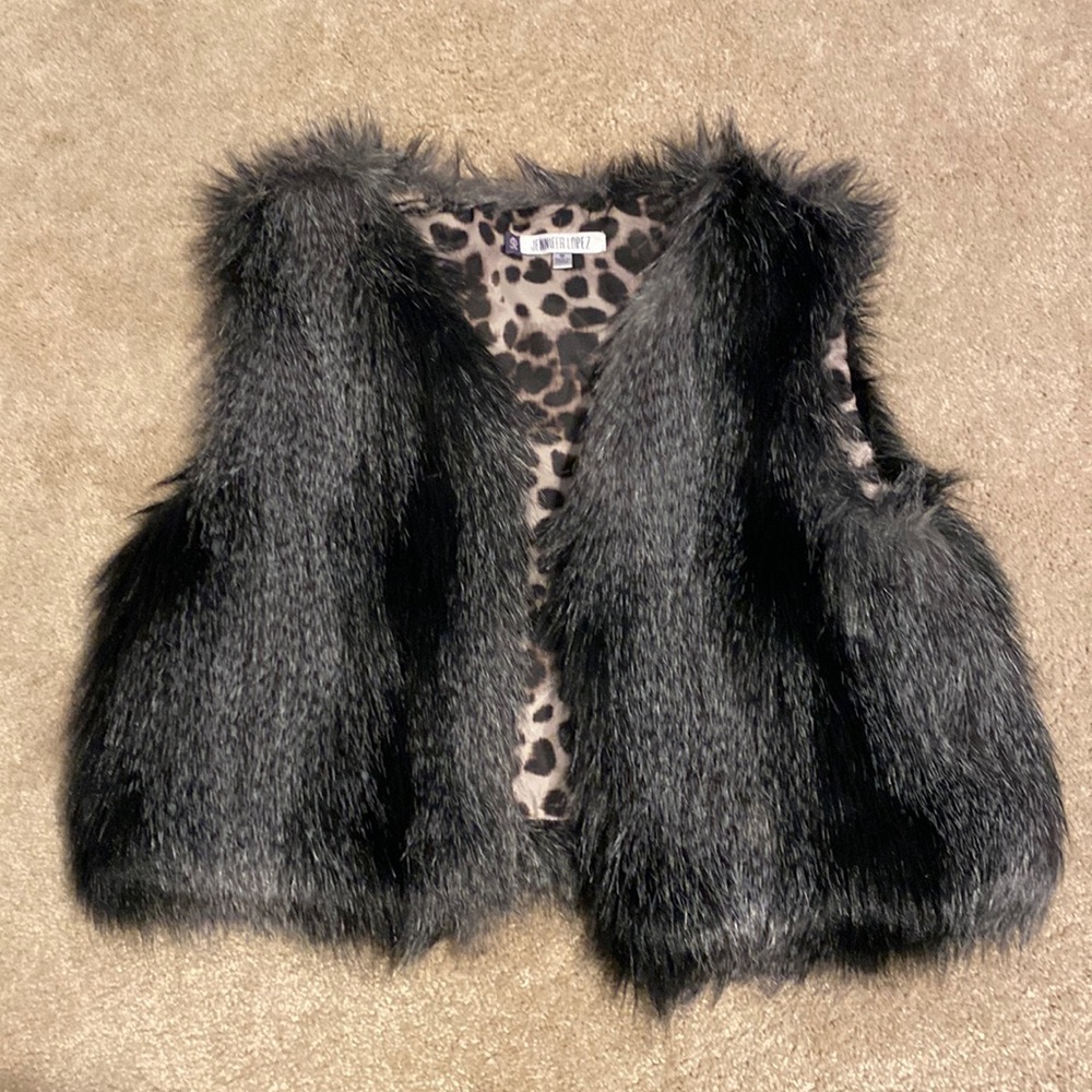Medium Jennifer Lopez fur vest